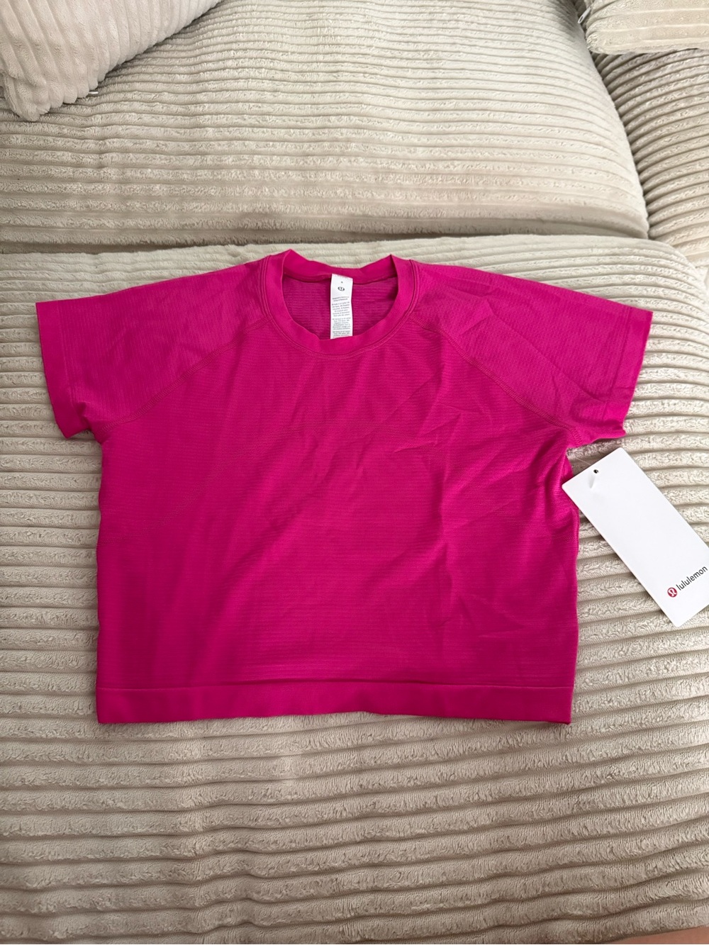 Lululemon Swiftly Tech Cropped Short Sleeve 2.0 Size 8